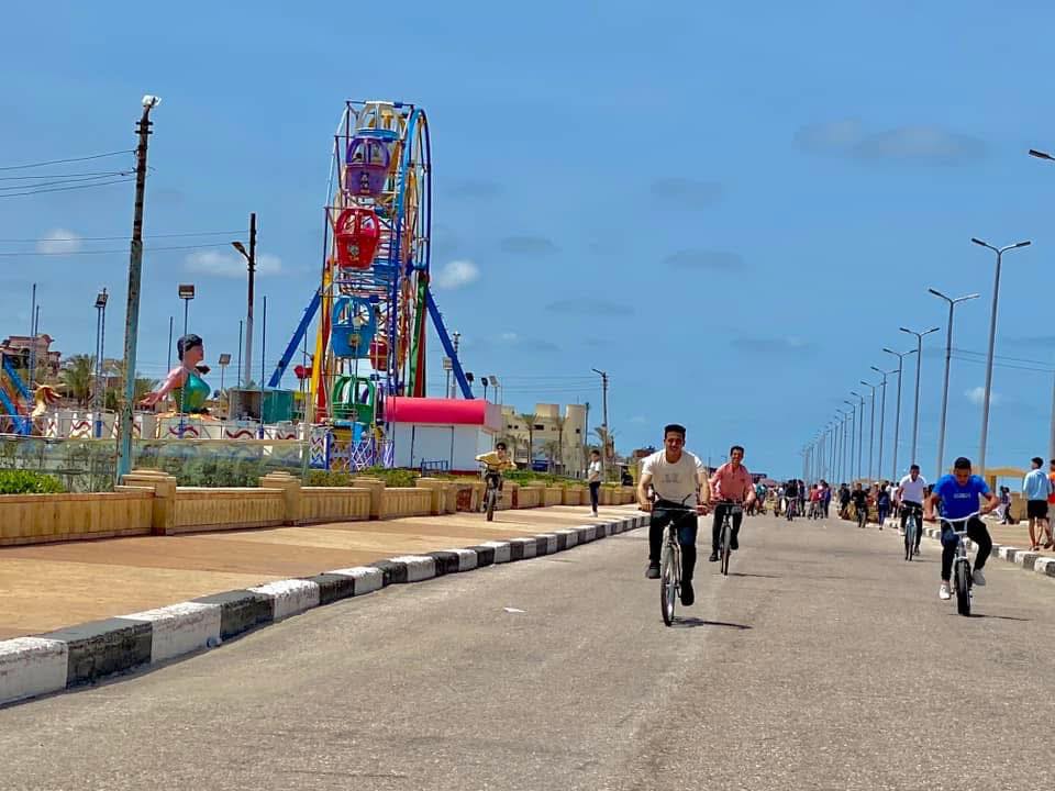 التنزه بشواطئ المصيف التنزه بشواطئ المصيف