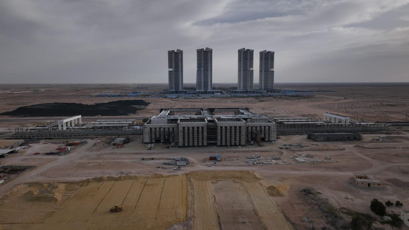 القطار الكهربائي السريع ومدينة العلمين القطار الكهربائي السريع ومدينة العلمين