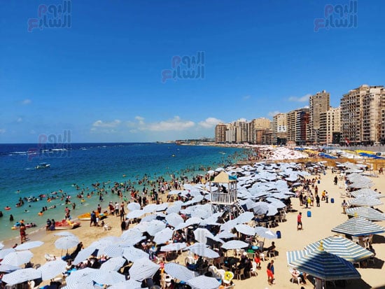 شواطئ-الاسكندرية-فى-العيد شواطئ-الاسكندرية-فى-العيد