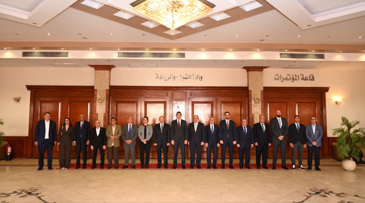 جوهر نبيل مع ياسر إدريس