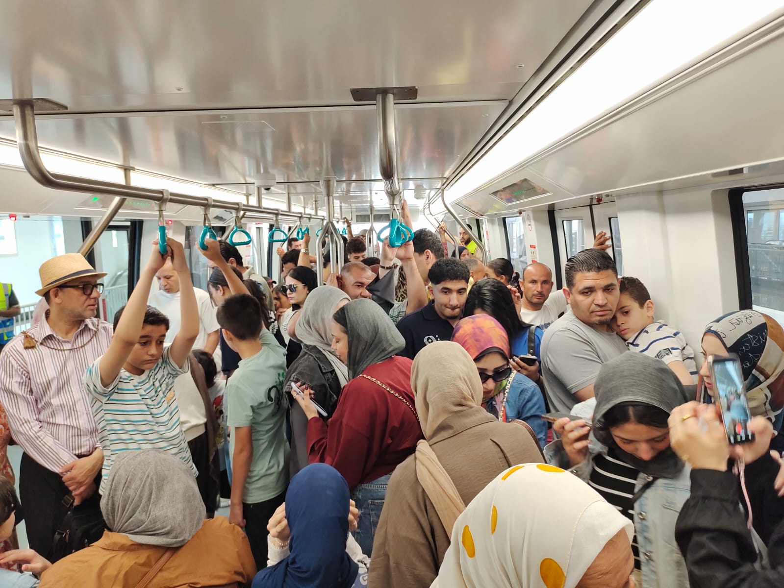 قطار المونوريل اليوم