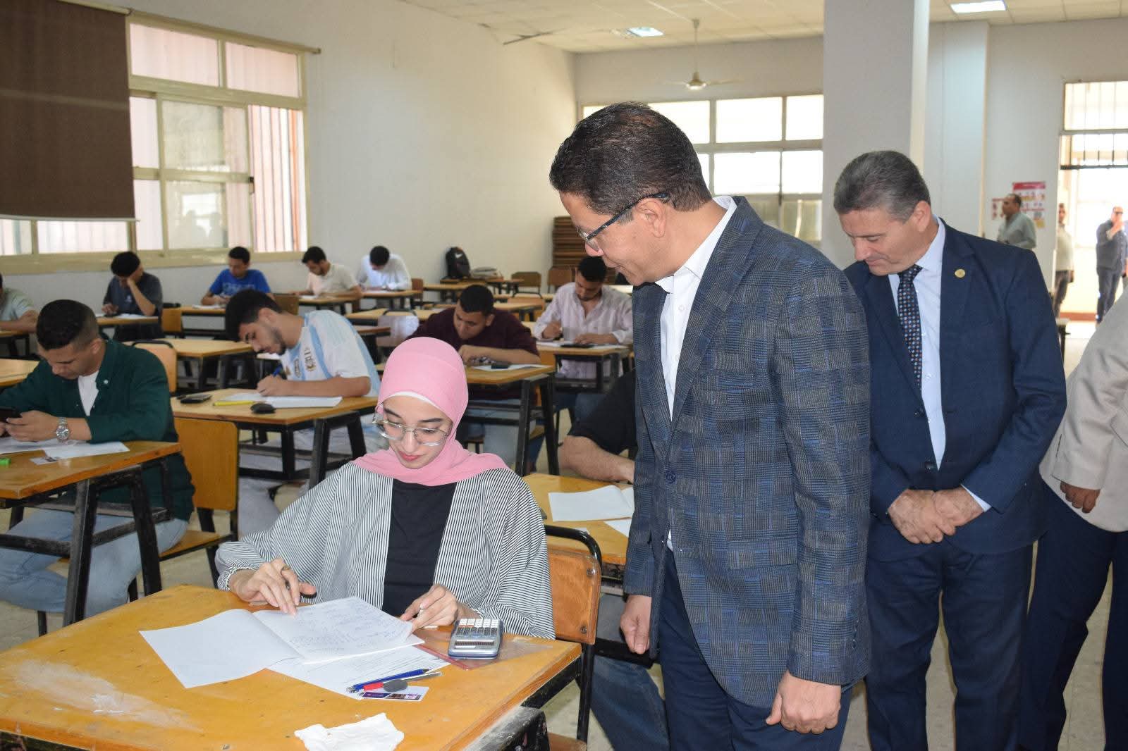 خلال الجولة