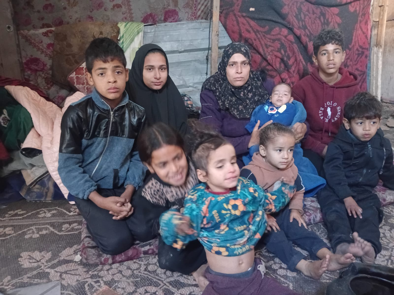 أسرة الفلسطينية صابرين أبو عرار