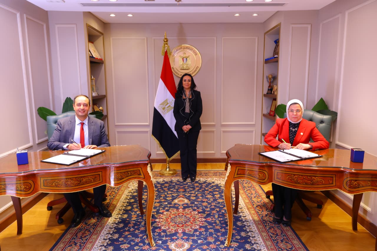 خلال توقيع بروتوكول لتوفير خدمات العلاج للأشخاص  "بلا مأوى"  ممن يعانون من اضطرابات تعاطى المخدرات