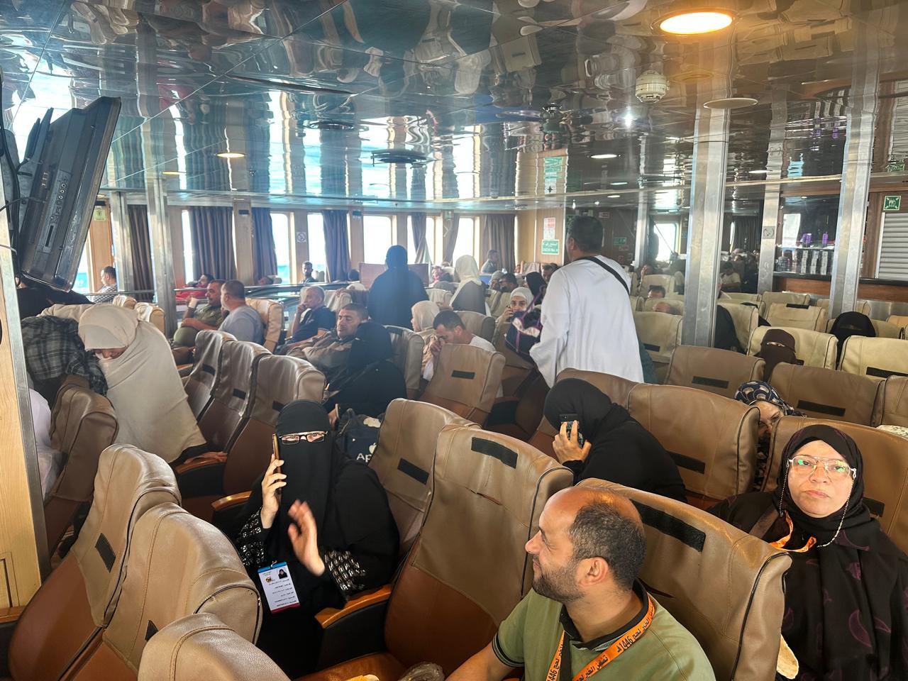 حجاج بيت الله الحرام