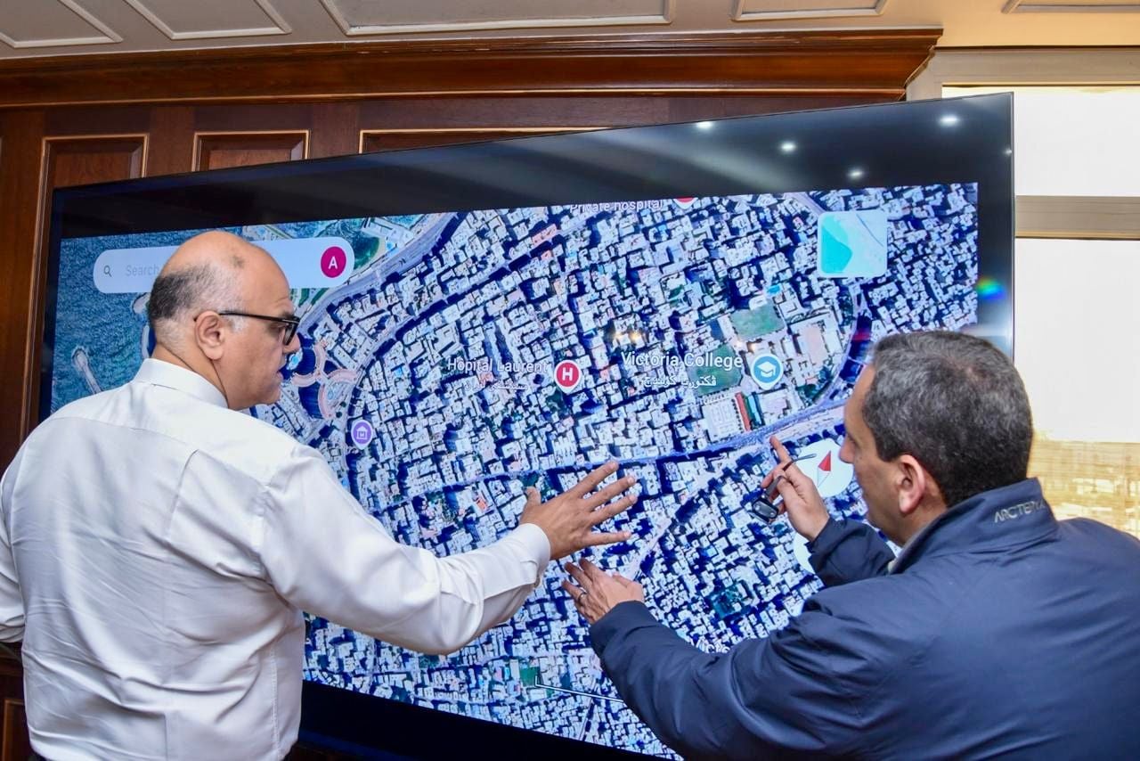 دراسة فتح مسارات جديده