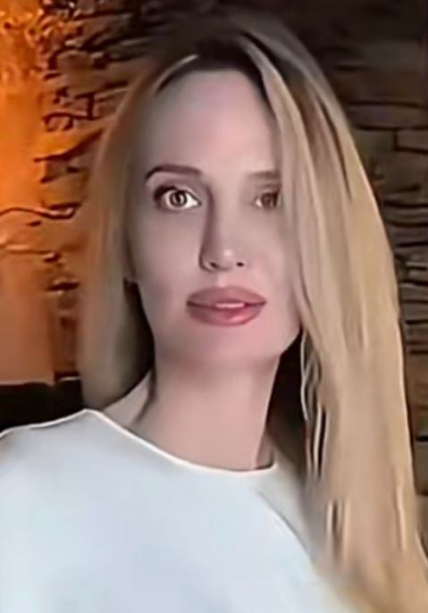 انجلينا جولي