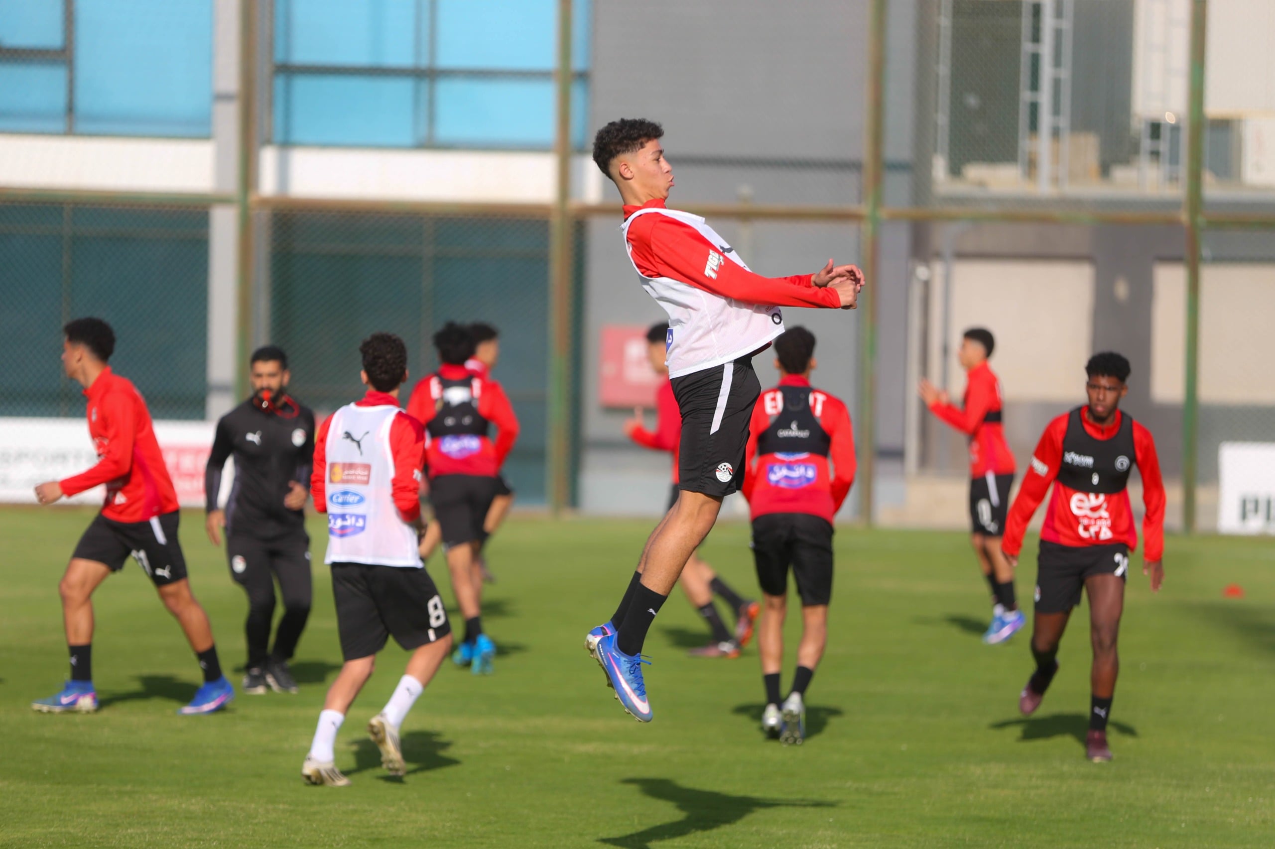 منتخب الناشئين يختتم تدريباته