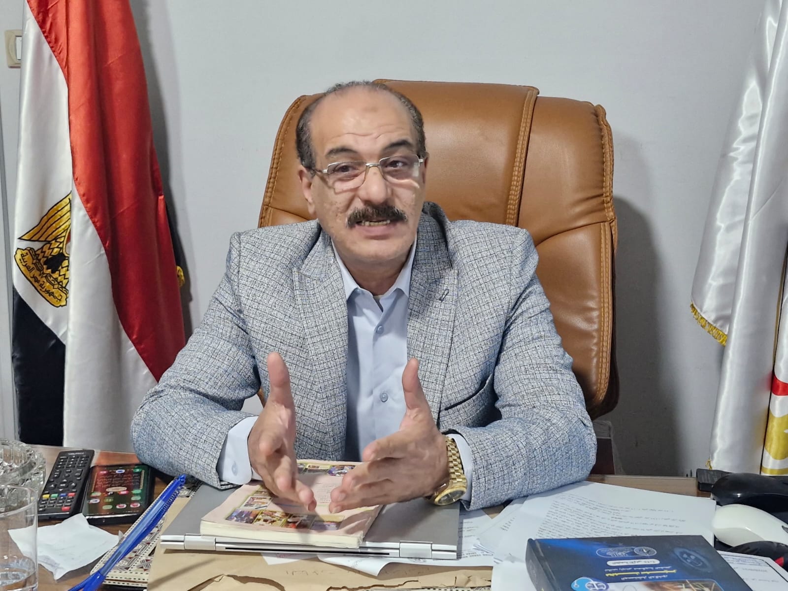 حوار نقيب العلوم الصحية (4)