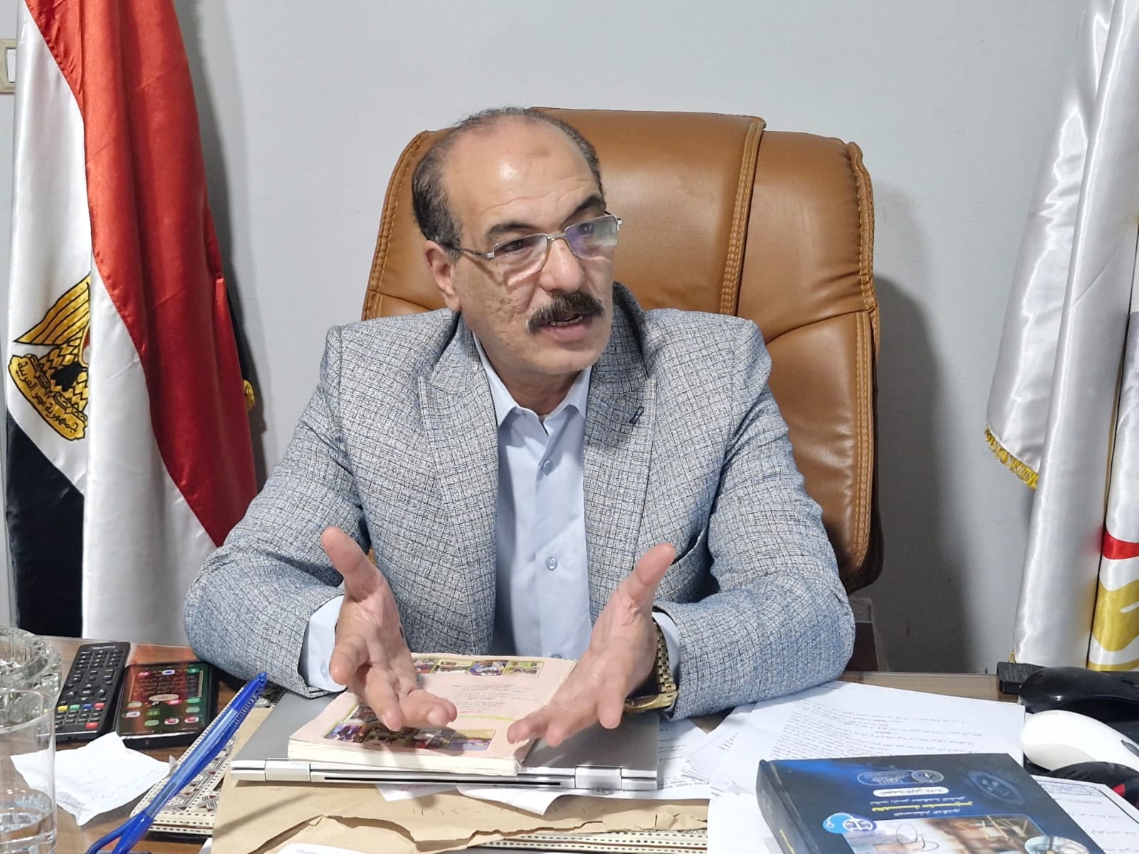 حوار نقيب العلوم الصحية (9)