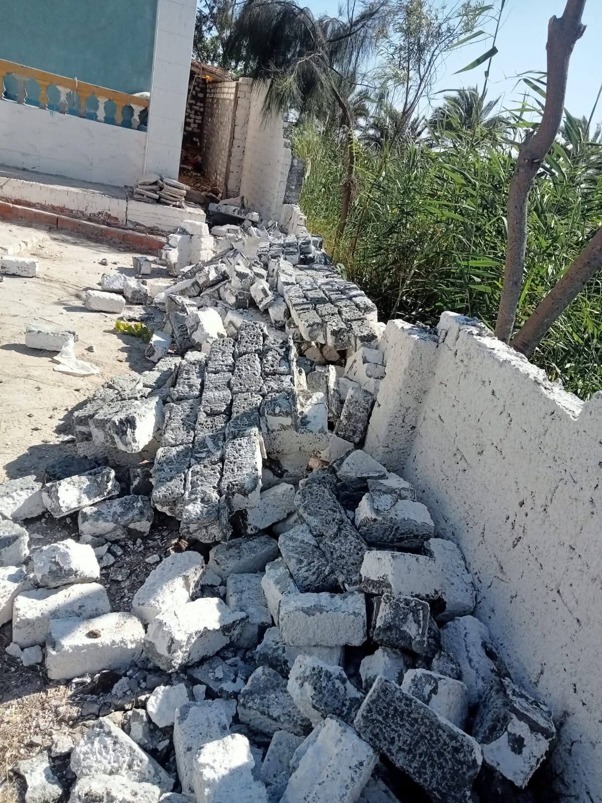 إزالة البناء المخالف