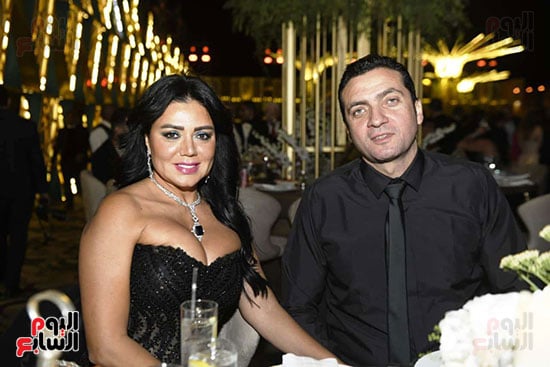 الفنانة رانيا يوسف