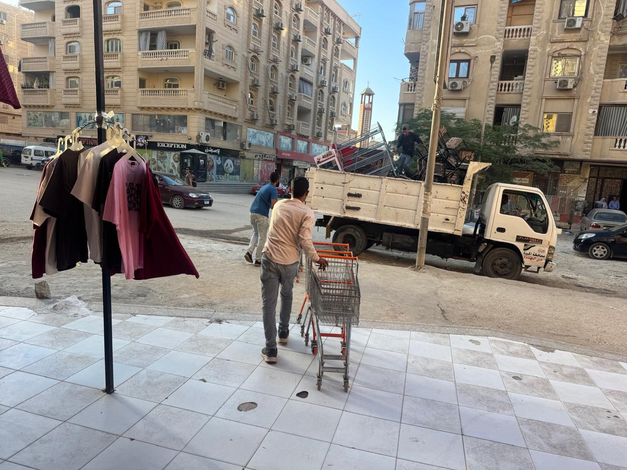 رفع إشغالات خلال حملات بهضبة الأهرام (2)