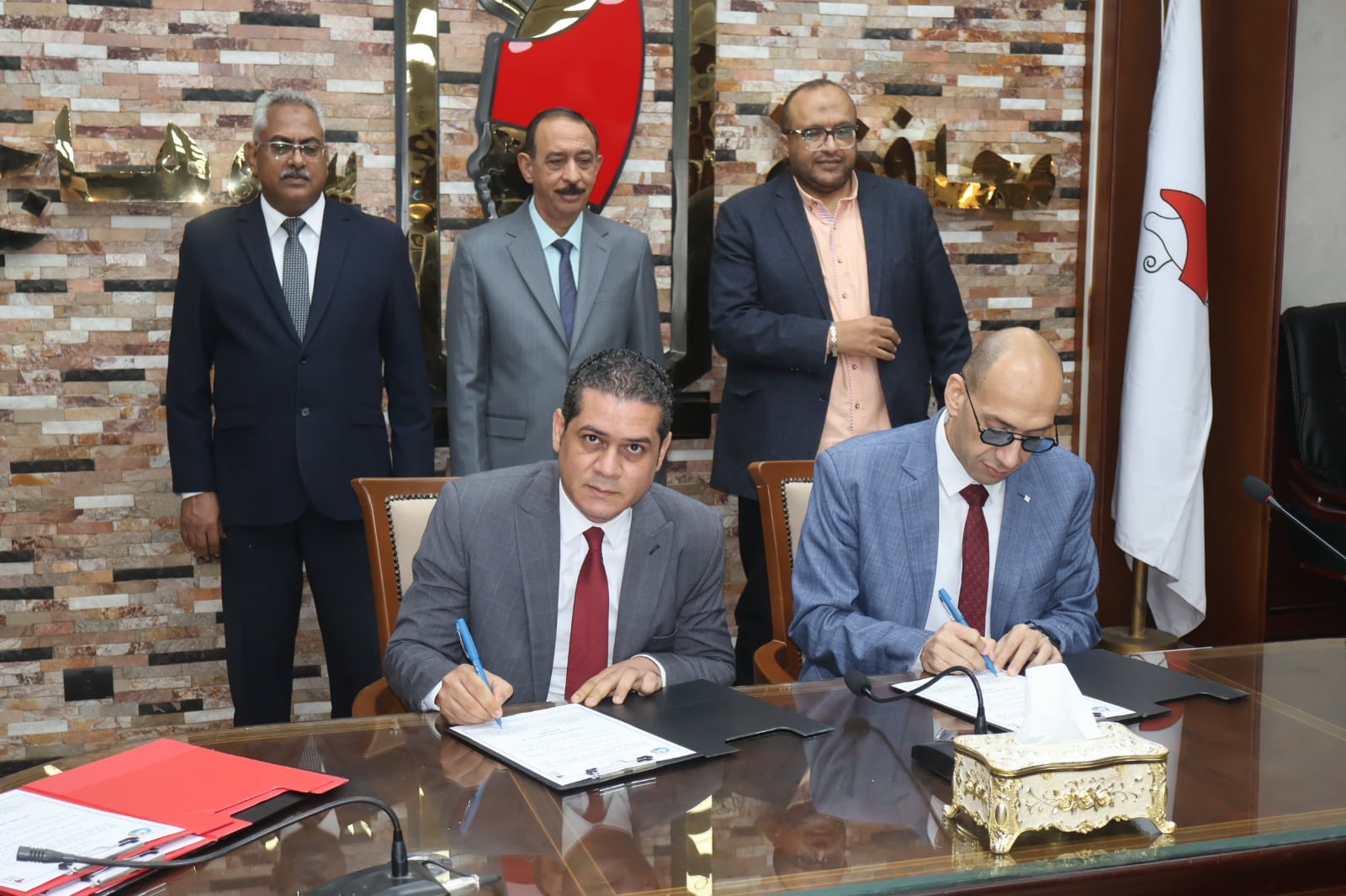 توقيع البرتوكول