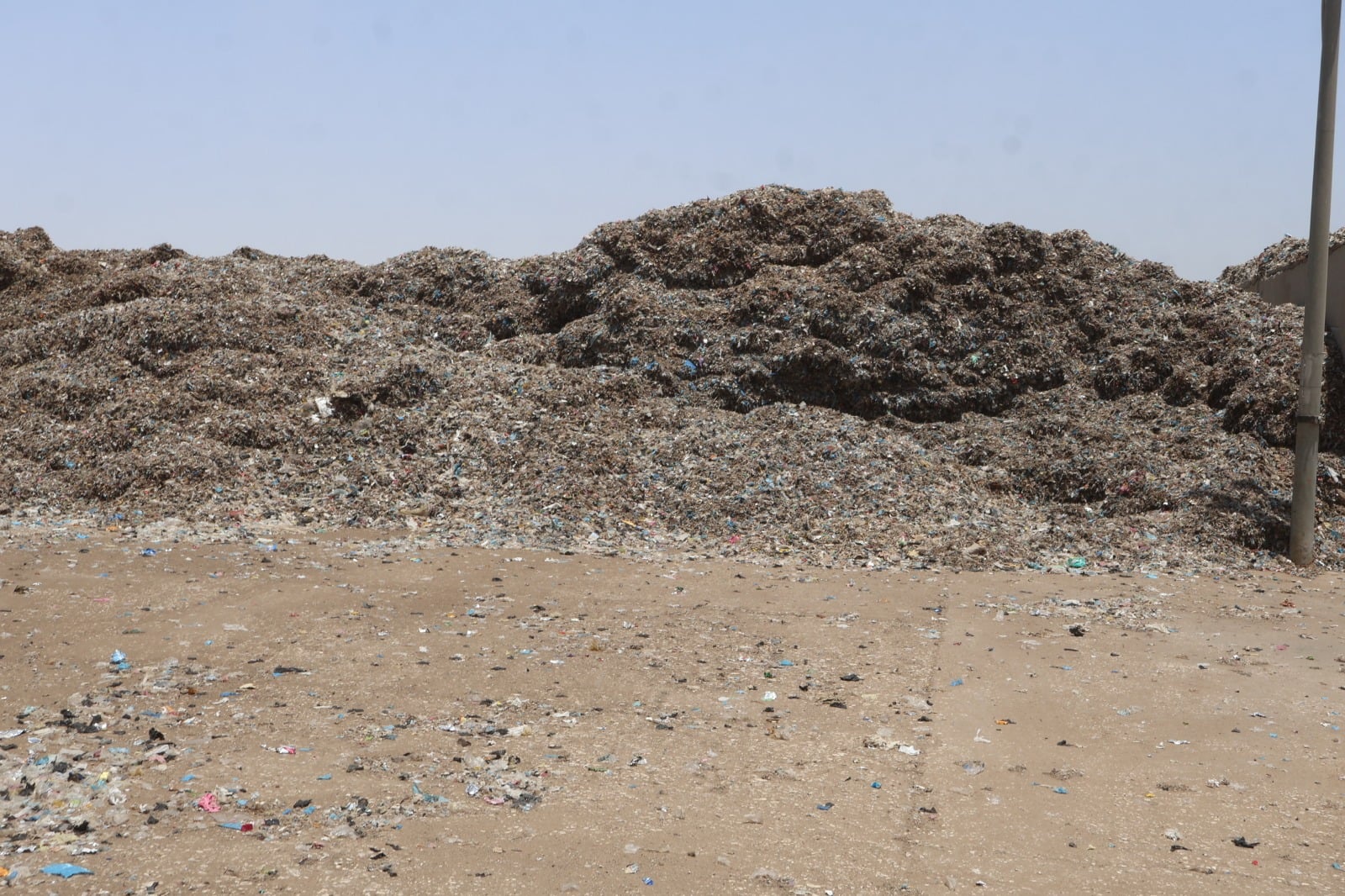 منجات المخلفات بالمصنع