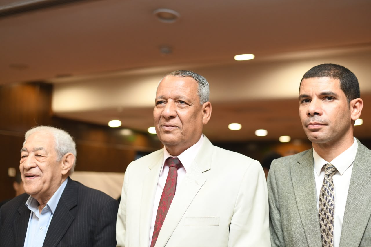 مناقشة رسالة الماجستير للباحثة ندى رشاد (1)