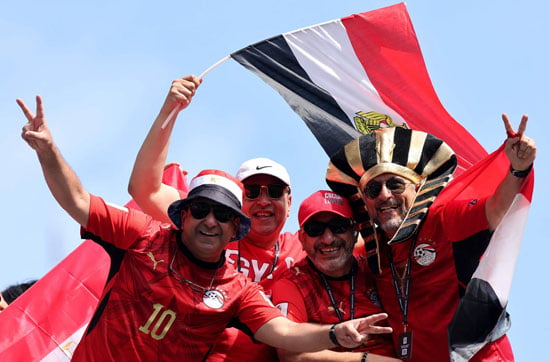 الجمهور المصرى فى ملعب المباراة