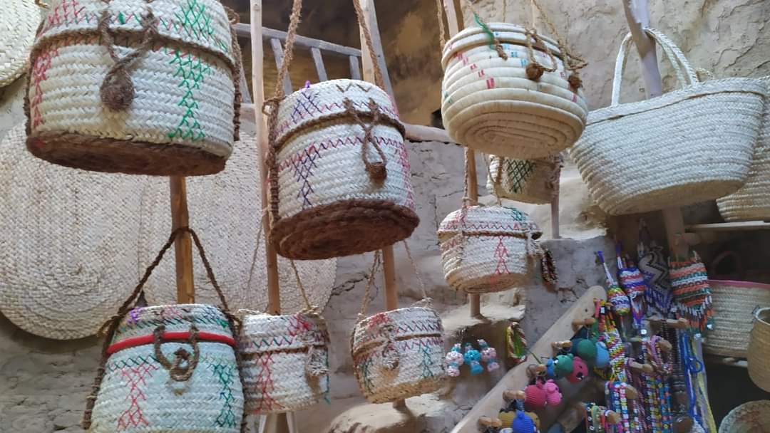 منتجات ديكورية من الخوص