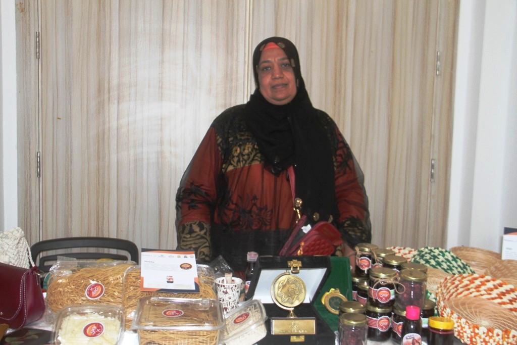 غادة حسن صاحبة فكرة إنتاج المربى من الكركديه