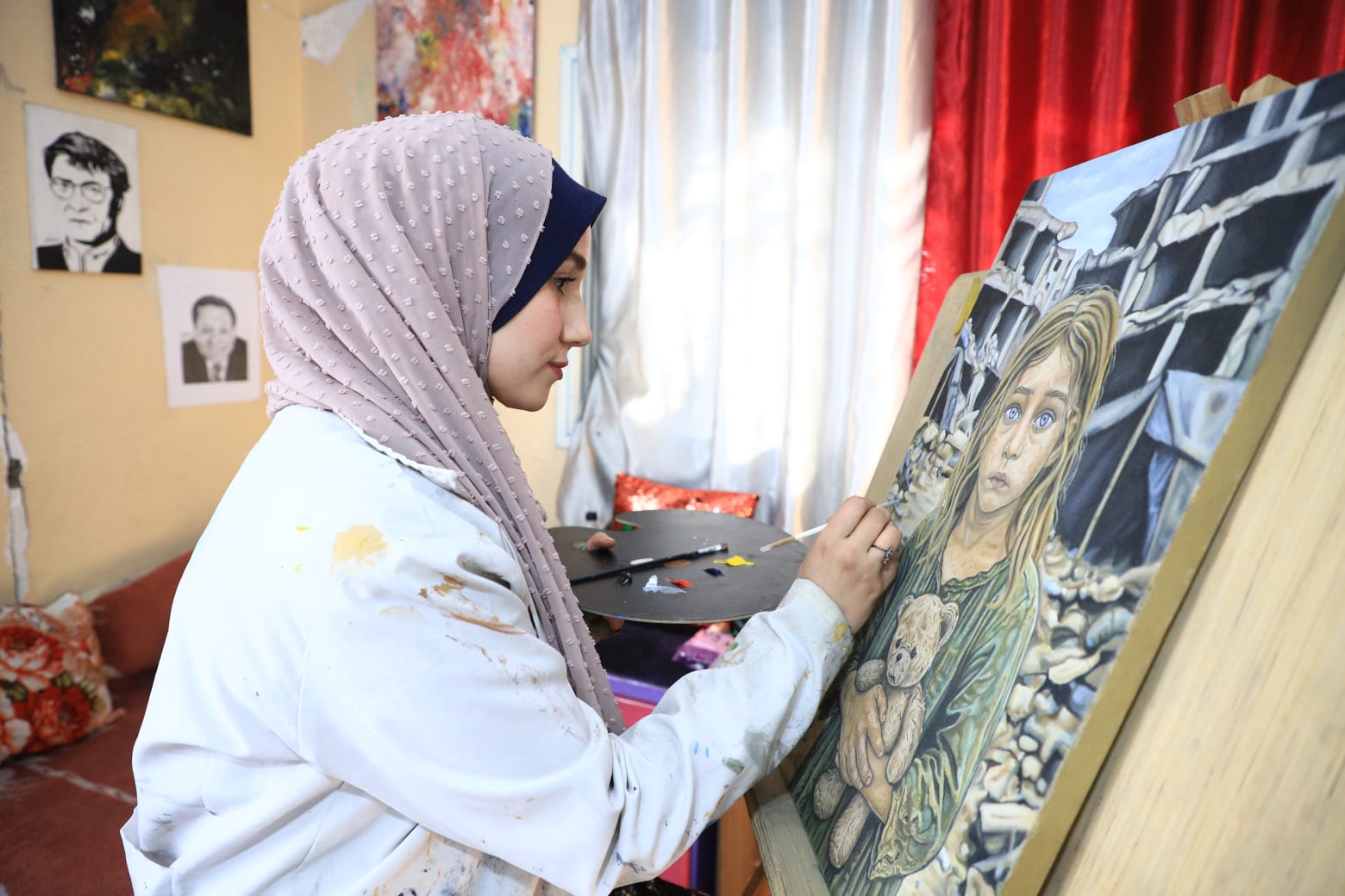 الفنانة إيمان جمال الفنانة إيمان جمال