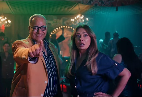 ليلى علوى وبيومى فؤاد فى مشهد من فيلم ابن مين فيهم