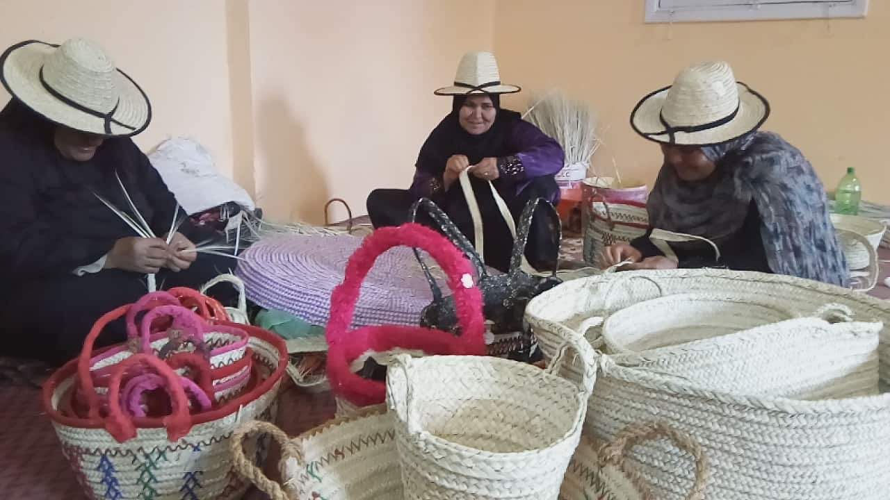 اشهر حرفيات الخوص بالوادي الجديد
