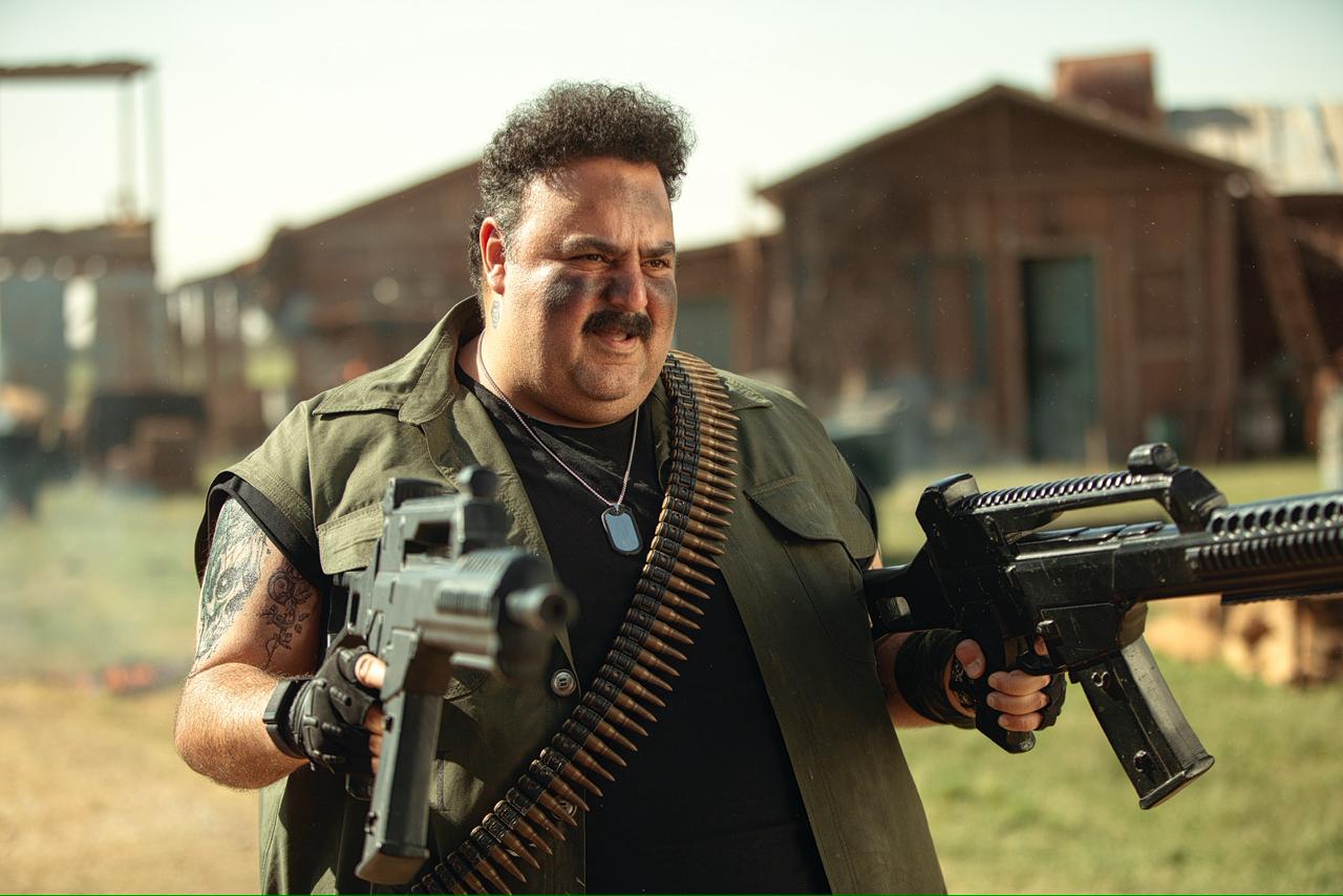 شيكو في فيلم صقر وكناريا
