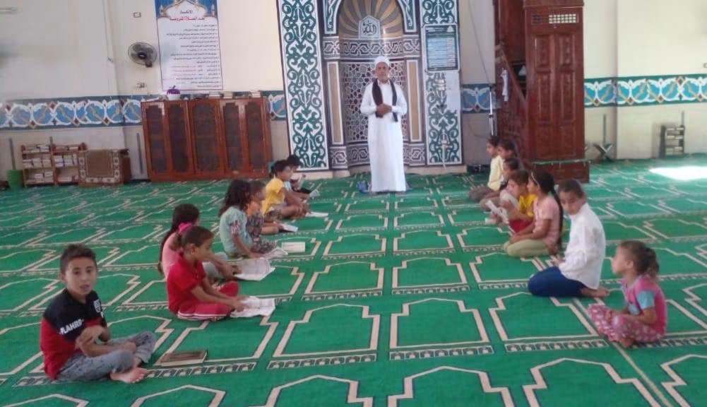 تعليم النشيء