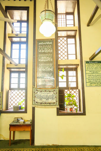 355175-مخطوطات-أثرية-بالمسجد 355175-مخطوطات-أثرية-بالمسجد