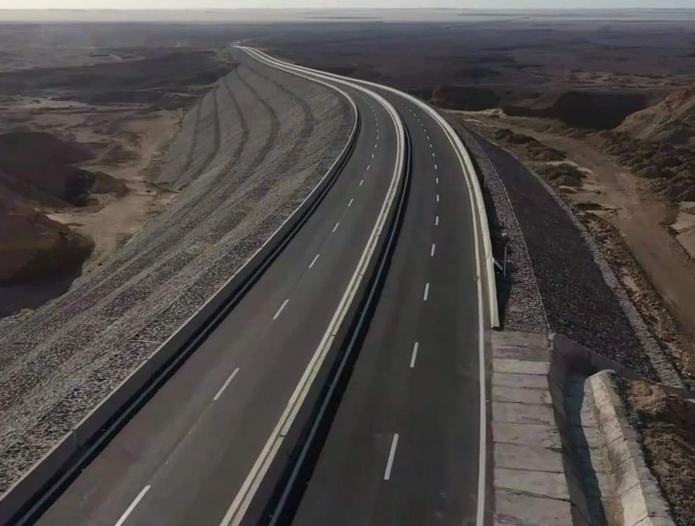 إزدواج الطريق فى مناطق التضاريس الصعبة