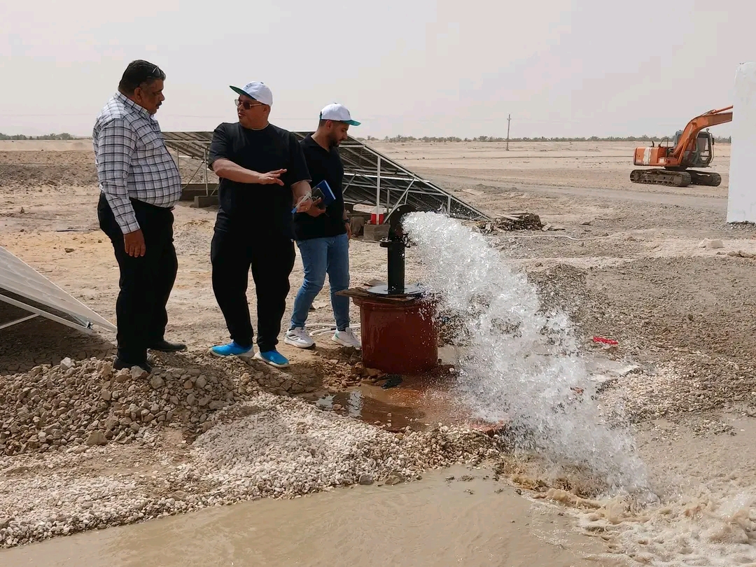 نشغيل بئر المشروع بالطاقة الشمسية
