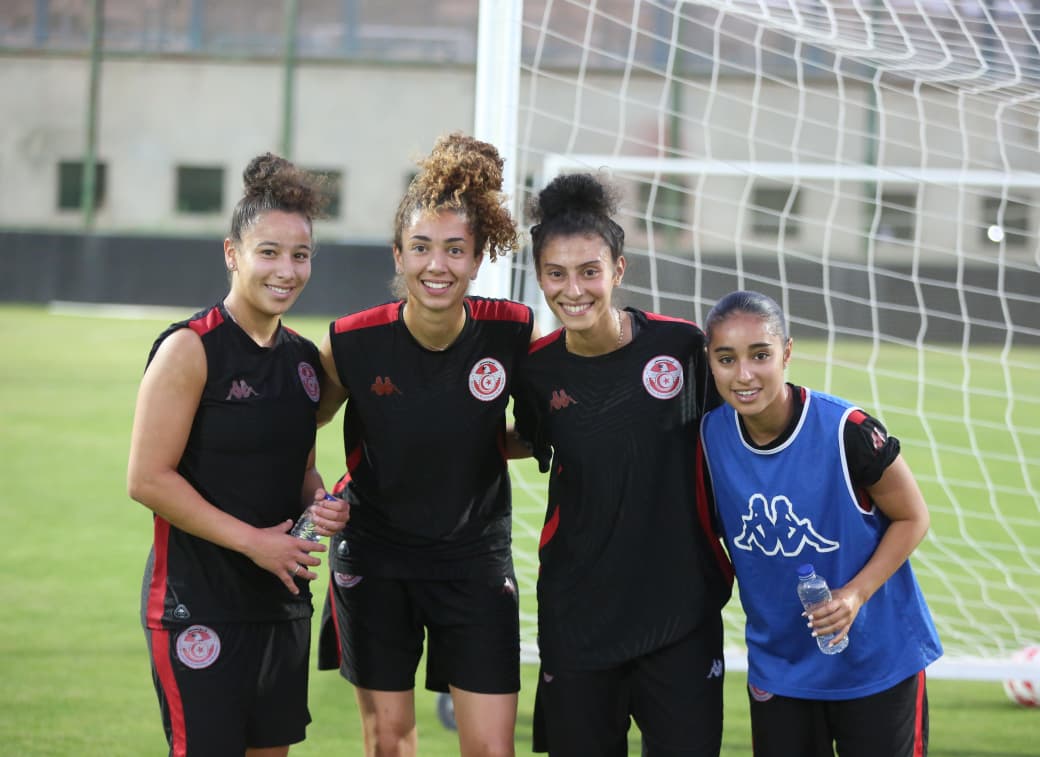 منتخب سيدات تونس (2)