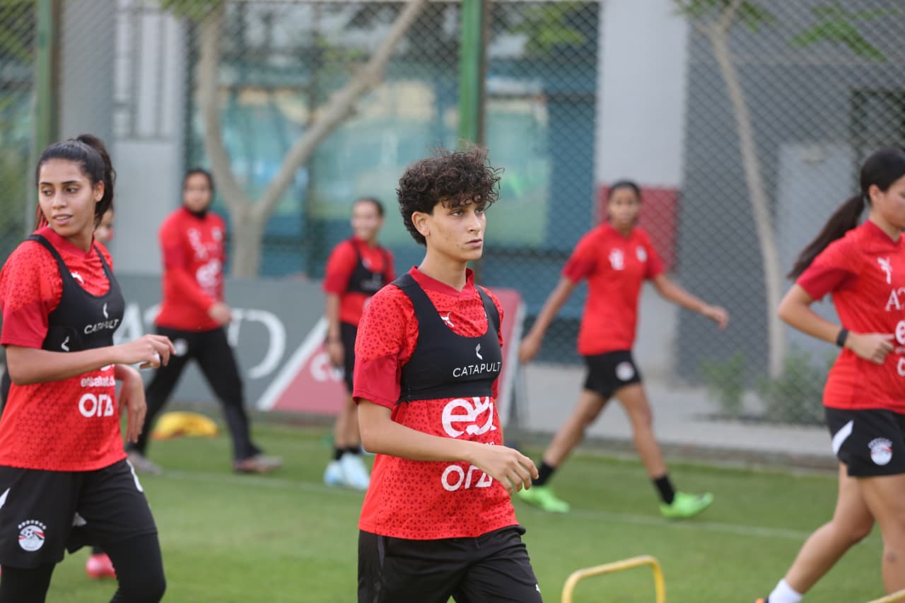 تدريب منتخب مصر للكرة النسائية (2)