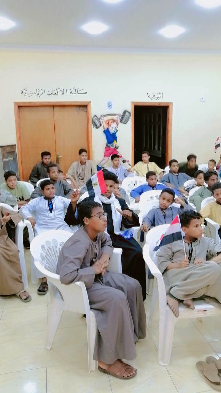 توافداً حاشداً من الطلائع توافداً حاشداً من الطلائع