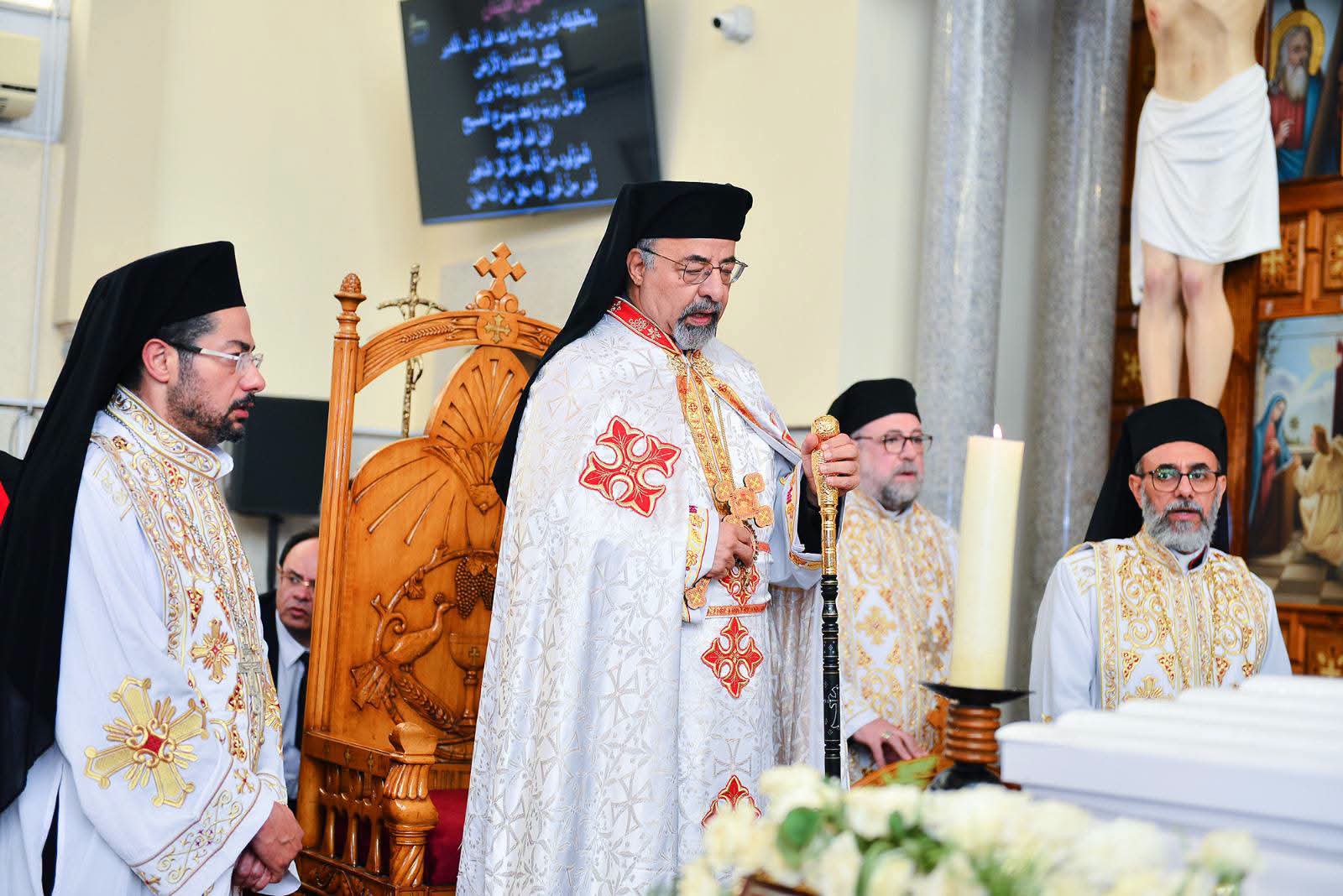 قداس القمص أنطونيوس غطاس (2)