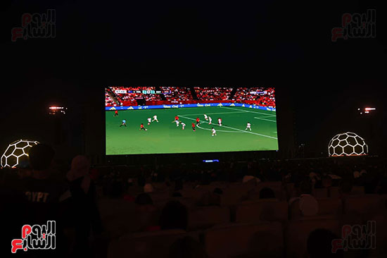 مشاهدة المباراة