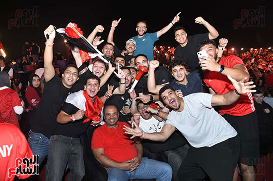 فرحة المصريين بالفوز