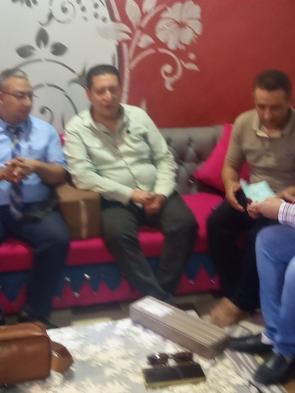 رئيس المدينة و مدير الإدارة الصحية رئيس المدينة و مدير الإدارة الصحية