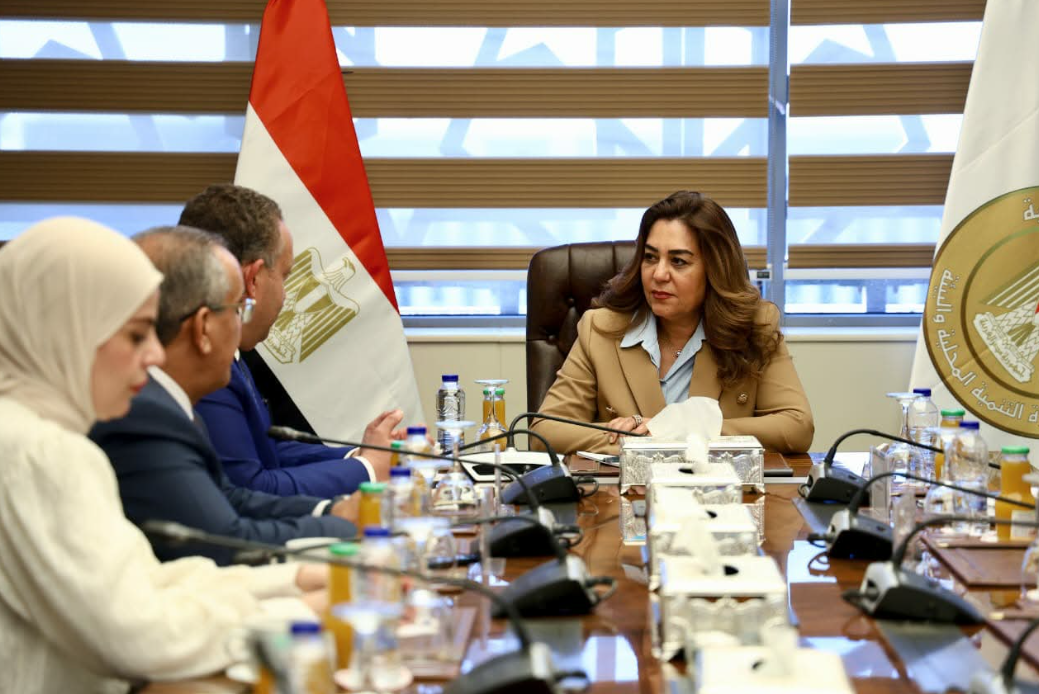 وزيرة التنمية المحلية