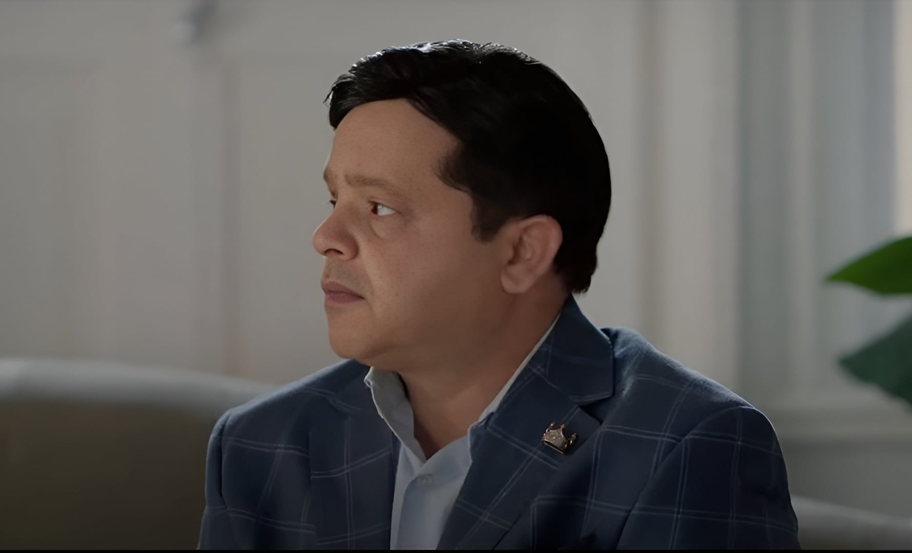 محمد هنيدي من فيلم الجواهرجي