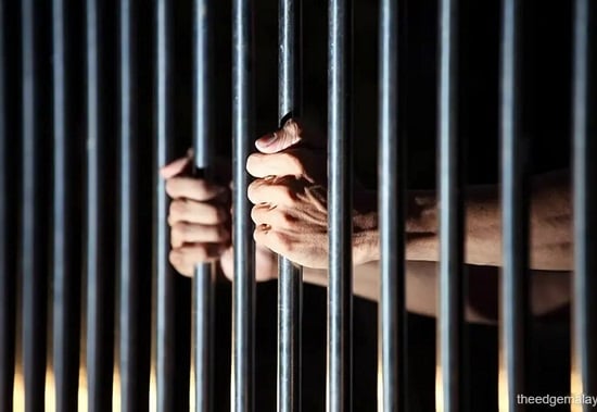 التعاطف مع القتلة