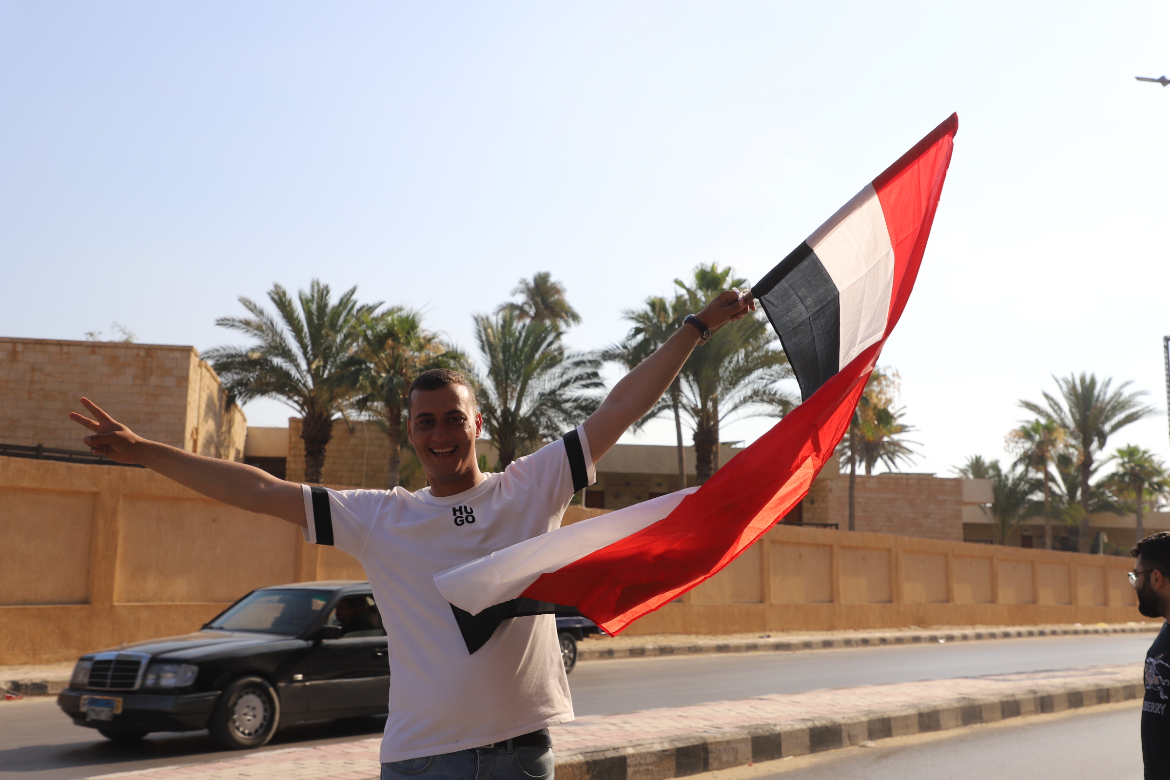 فرحة الشباب من مدينة العريش بتاهل مصر الي الدور ال٣٢