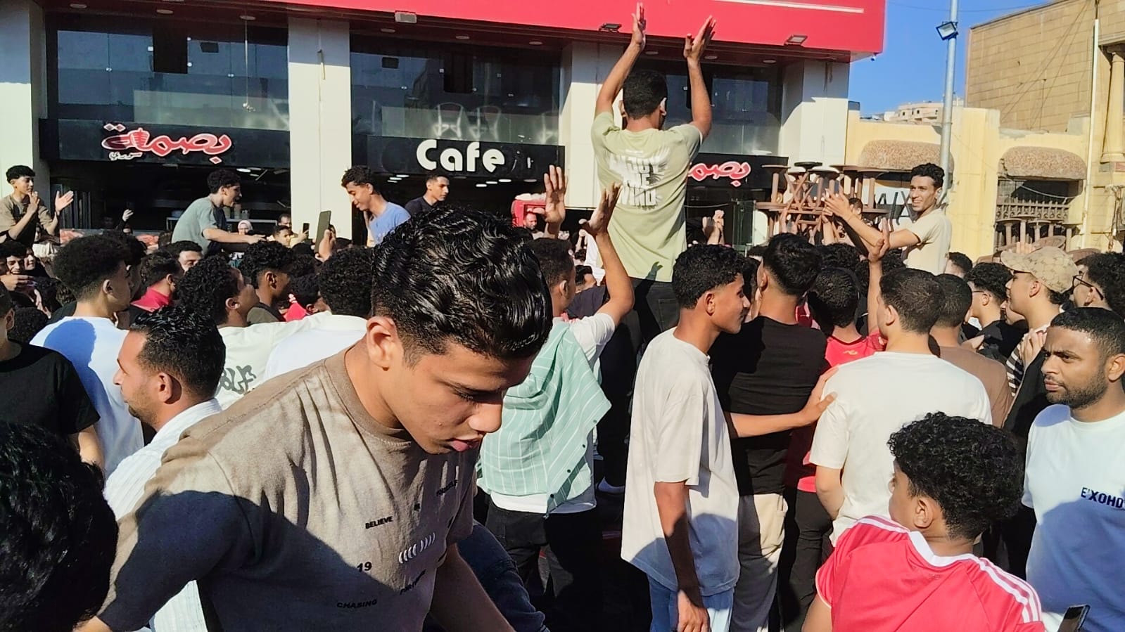 احتفالات بصعود المنتخب بالبحيرة (4)