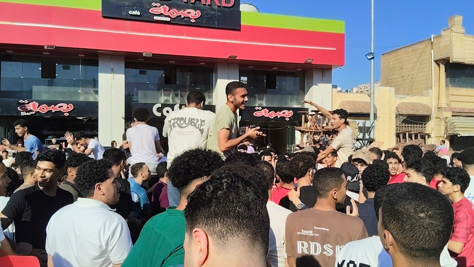 احتفالات بصعود المنتخب بالبحيرة (6)