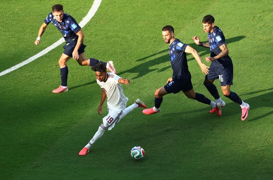 مباراة إسبانيا و أوروجواى