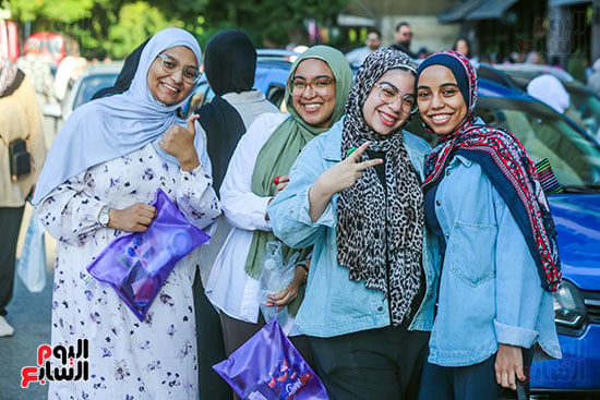 علامة النصر قبل الامتحان