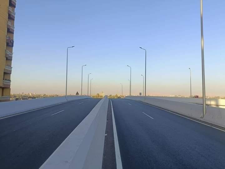 _كوبري الرياح  العلوي بقنا