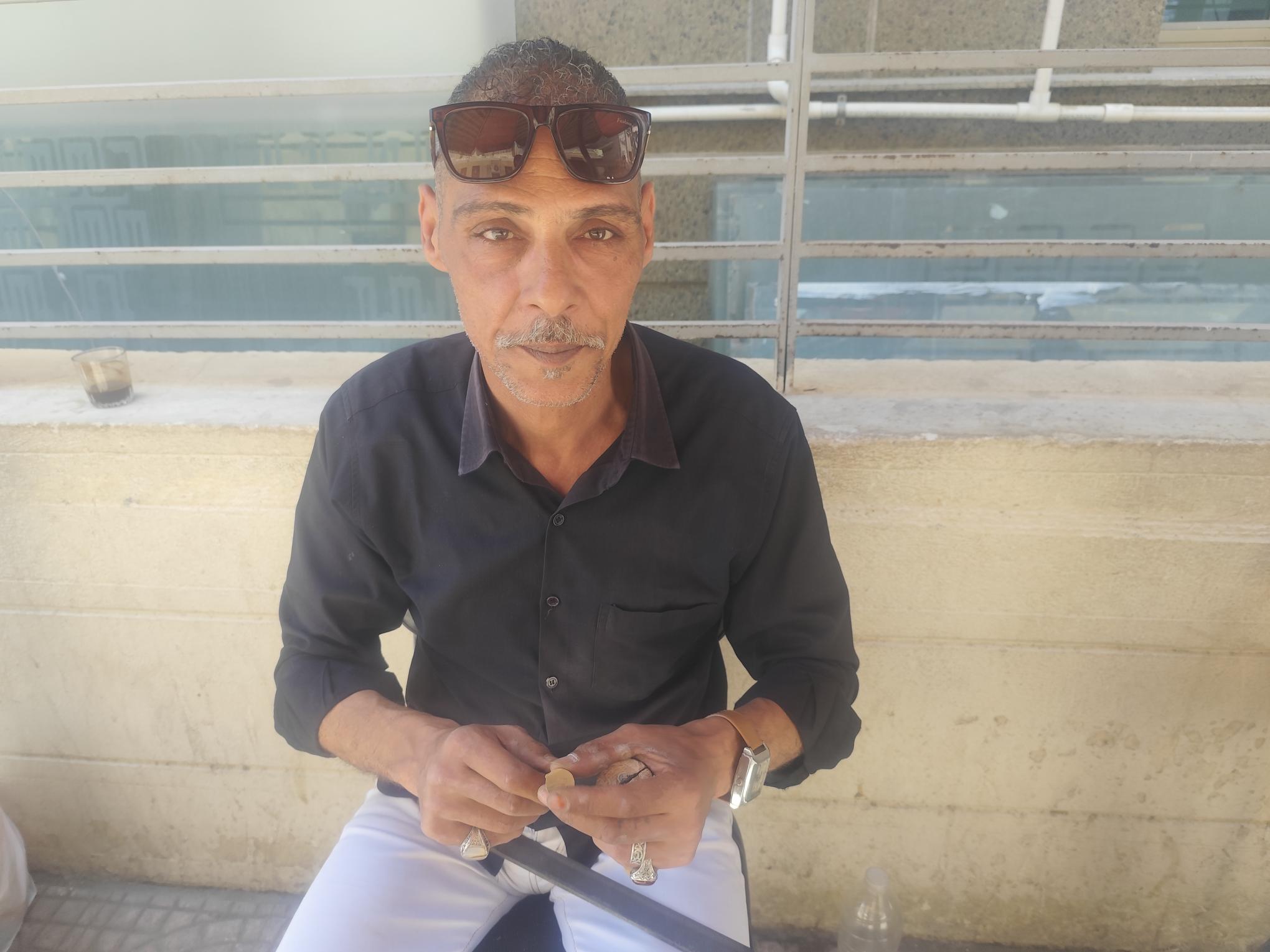 توارث المهنة عن والده