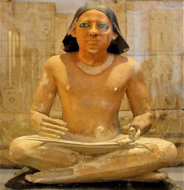 الكاتب المصري