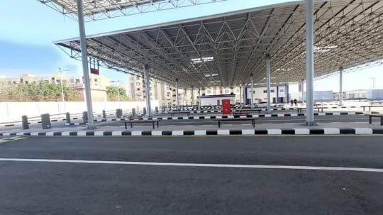 الميناء من الداخل (1)